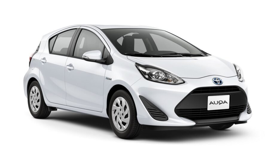 Toyota Aqua Hybrid 2021
